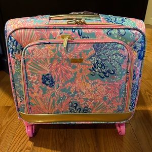 Lilly Pulitzer limited edition Carry On Luggage BN